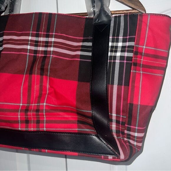Victoria’s Secret plaid multi color red tote - Picture 7 of 10